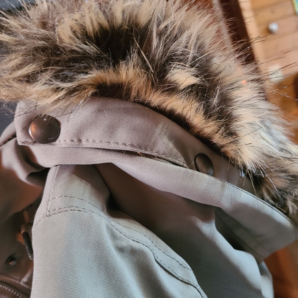 NWT Volcom Sherpa lined women jacket Green Tea XS - Picture 16 of 16